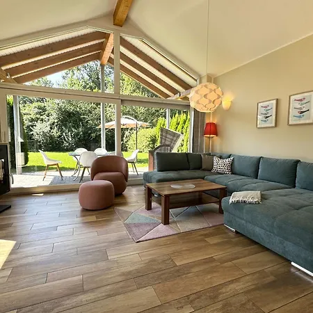Wellnesshaus Blumenwiese Auf Dem Ostsee Mit Sauna-whirlwanne Holiday home